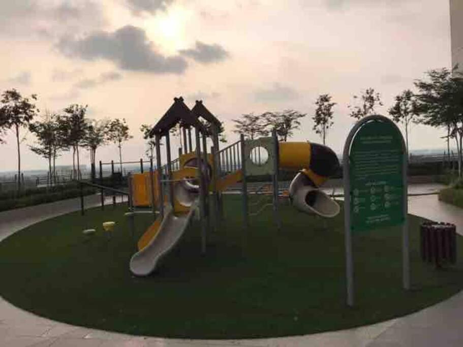 Mufa Studio Suites Klia Sepang Eksteriør bilde
