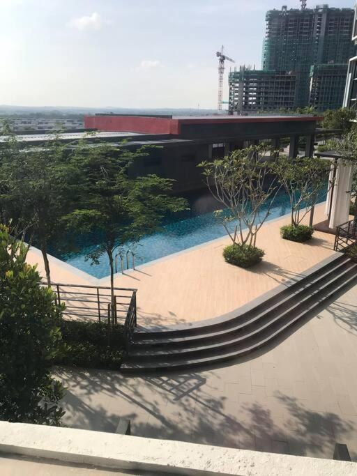 Mufa Studio Suites Klia Sepang Eksteriør bilde