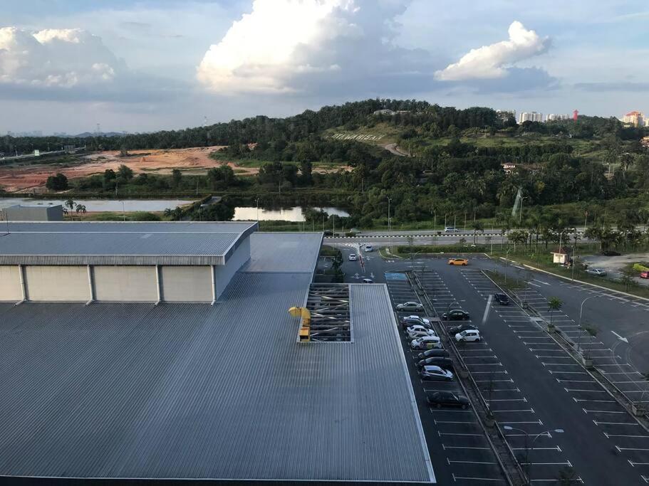 Mufa Studio Suites Klia Sepang Eksteriør bilde